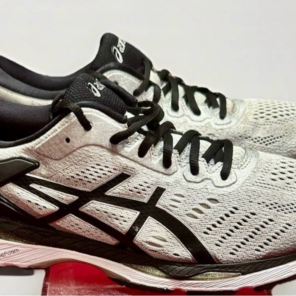 ASICS Men’s Size 10.5 Dynamic Duomax T749N Running Shoes Silver & Black GREAT - Picture 6 of 16